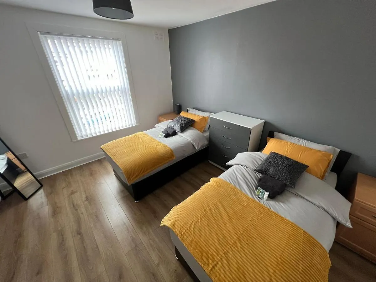 Leeds Serviced Accommodation リーズ